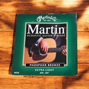 Martin M530 Phosphor  Bronze 6 Acoustic Guitar Strings Extra Light